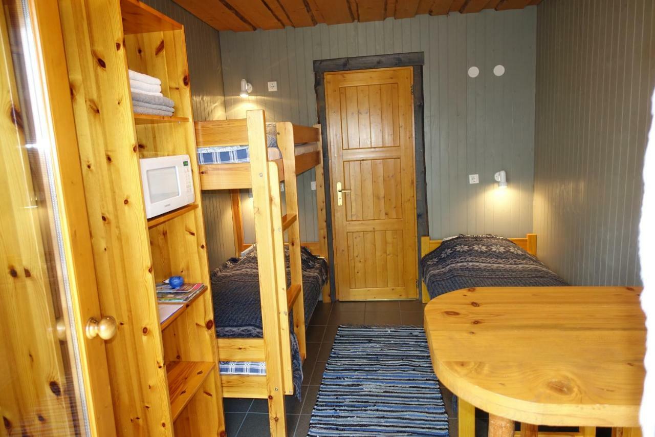 Hostel Kalameeste Maja 무스트베 객실 사진